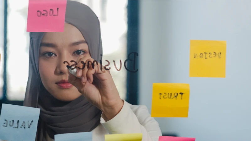 Bukan Sekadar Jualan! Ini Strategi Membangun Brand yang Bernilai dan Bertahan Lama