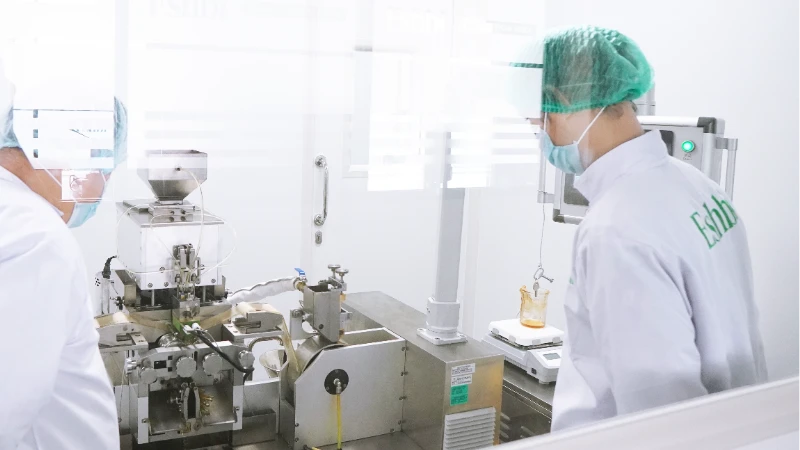 Maklon Bukan Sekadar Titip Produksi: Kenali Layanan Maklon End-to-End di Eshbi