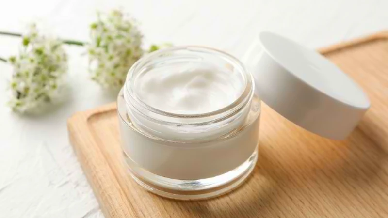 Strategi Sukses Launching Produk Pertama Bersama Perusahaan Maklon